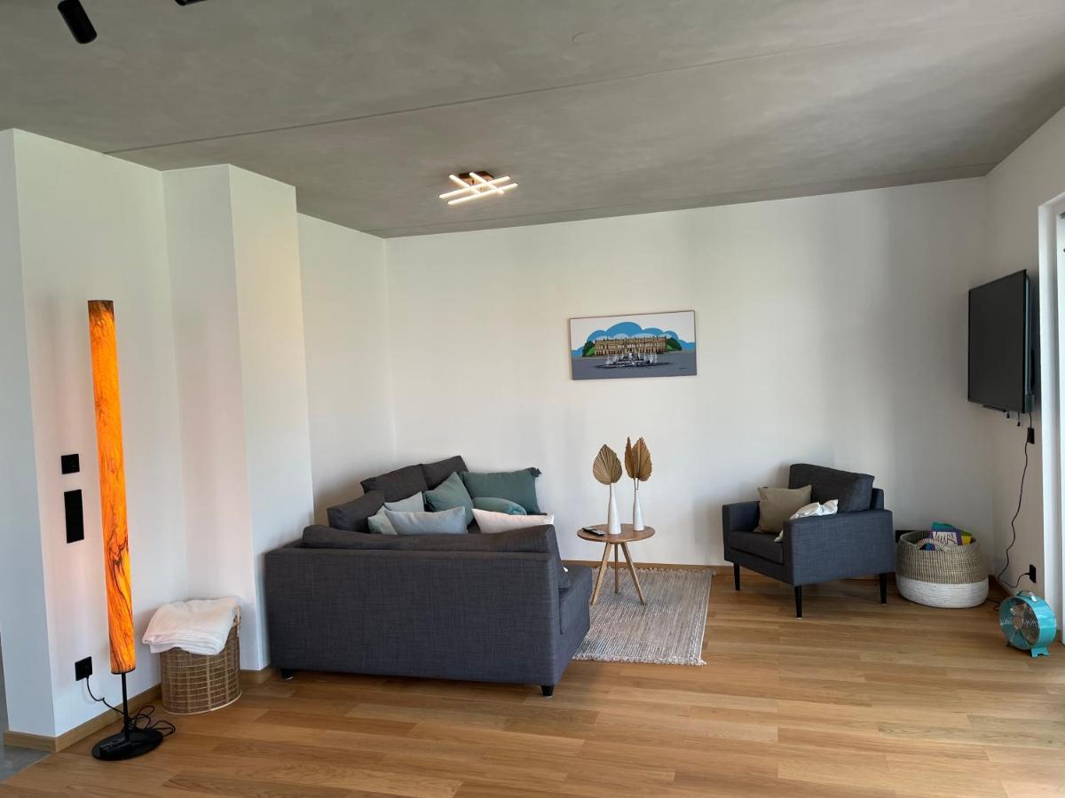 Appartement Neubau Gruener Wolpertinger Designwhg 106Qm Barrierefrei à Breitbrunn am Chiemsee Extérieur photo